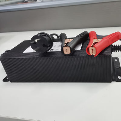 12V 14.4V 14.6V 29.2V 10A Acessórios de bateria de lítio 4S Lifepo4 Carregador de bateria